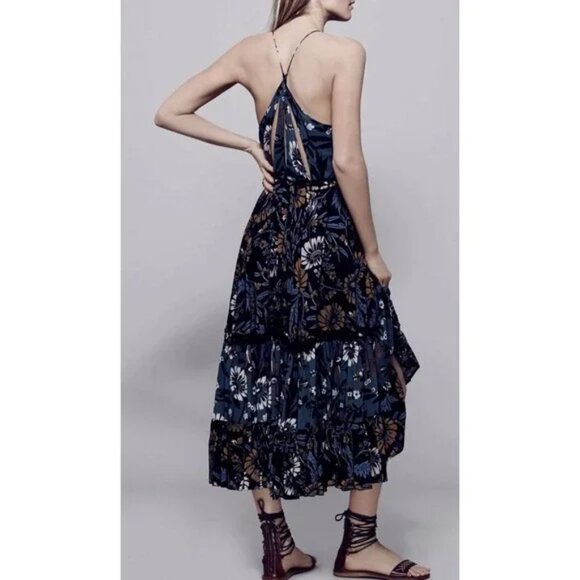 FREE PEOPLE | Pages Of Gold Dark Floral Tiered Maxi Or Midi Dress Boho Flowy M - Picture 2 of 14